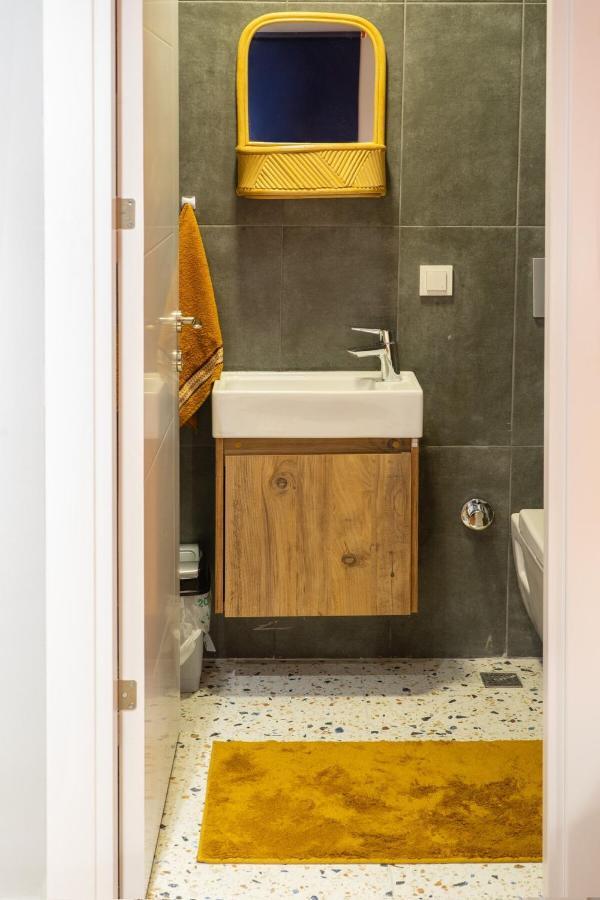 Cosy Flat With A Garden In Central Kadikoy 이스탄불 외부 사진